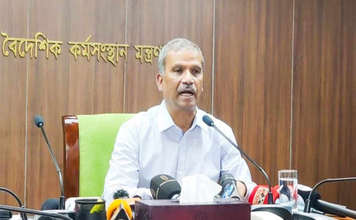 জুলাই যোদ্ধাদের দায়মুক্তির খসড়া তৈরি হয়েছে :  আইন  উপদেষ্টা 