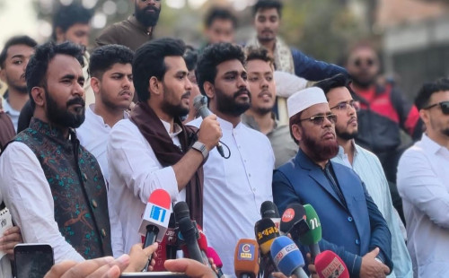 '১১ দলীয় জোটের প্রার্থীরা দেশ ও জাতির মুক্তির প্রতীক' : আসিফ মাহমুদ 