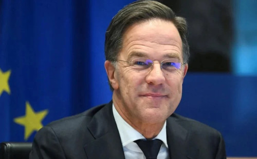 ইউরোপ একা নিজেকে রক্ষা করতে পারবে না 