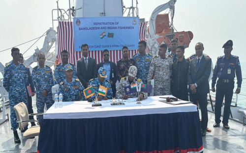 ভারতে আটকে থাকা ১২৮ মৎস্যজীবীকে ফিরিয়ে আনলো বাংলাদেশ 