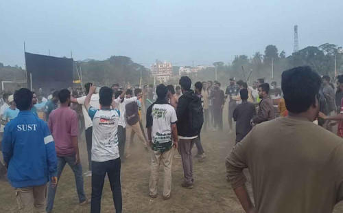 সংঘর্ষে রণক্ষেত্র শাবিপ্রবি, প্রক্টর-শিক্ষকসহ আহত ১৫ 