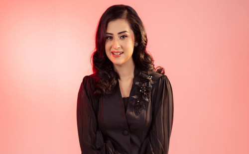 স্পর্শকাতর বিষয়ে কথা বলা ঠিক হবে না : বুবলী 