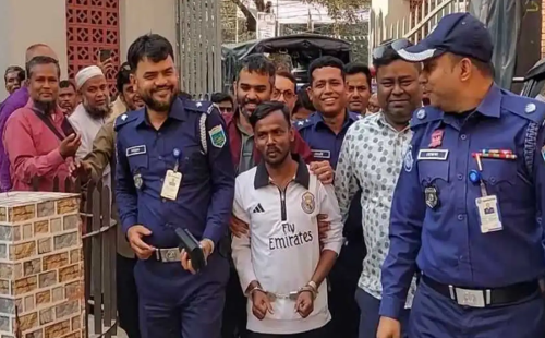 ভোট দিতে গিয়ে গ্রেপ্তার হলেন হিরো আলম 