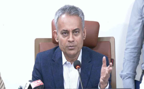 অতিরিক্ত ভাড়া নিলে বাতিল হবে রুট পারমিট: সেতুমন্ত্রী 