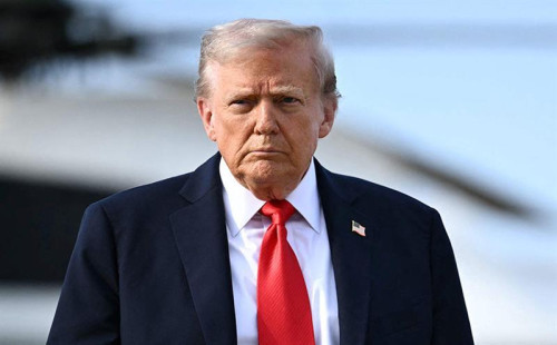 কিউবা ‘দখল’ নেওয়ার হুমকি ট্রাম্পের 