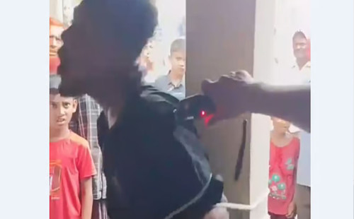 কুমিল্লায় চুরির অপবাদে দুই যুবককে ইলেকট্রিক শক 