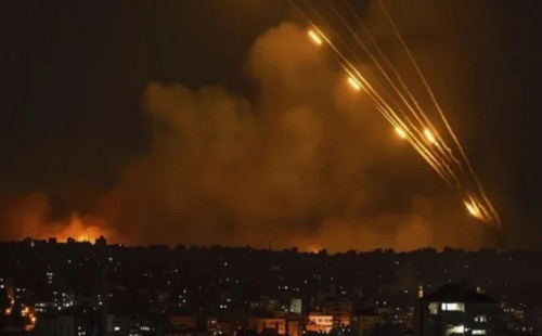 ইসরায়েলের কেন্দ্রে ইরানের ক্ষেপণাস্ত্র হামলায় আহত ১১ 